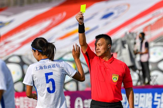 快船不敌鹈鹕跌回西部第4 活塞克国王止3连败